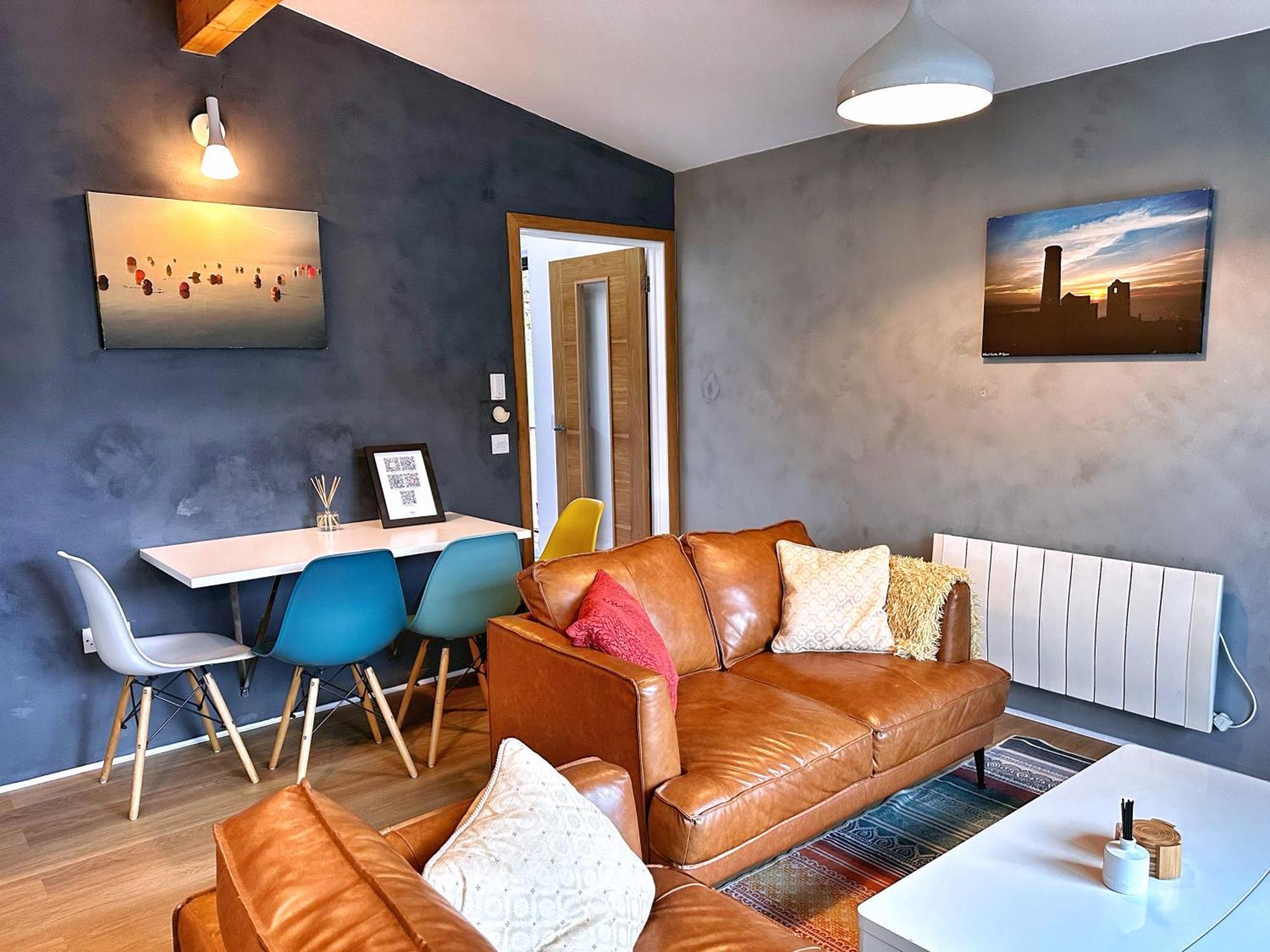 Holiday home Chy Cos. South Facing With Balcony & Views. *